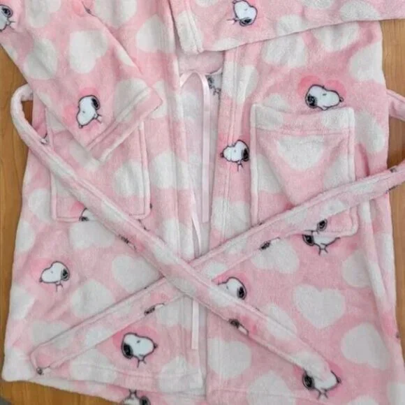 Soft Comfy Pink & White Peanuts Snoopy Bathrobe with Hood - S/M - Picture 4 of 7